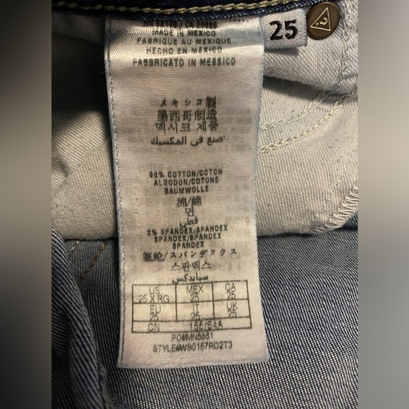 Upcycled Guess Jeans - Picture 5 of 5